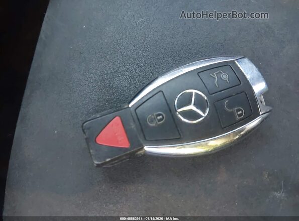 WDDSJ4EB6GN386935 2016 MERCEDES-BENZ CLA 250 Красный Вид панели приборов