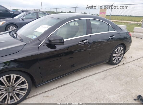 WDDSJ4EB6HN442440 2017 MERCEDES-BENZ CLA 250 Black Դիմացի տեսք