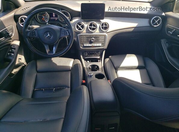 WDDSJ4EB6JN602144 2018 MERCEDES-BENZ CLA-CLASS Black Вид панелі приладів