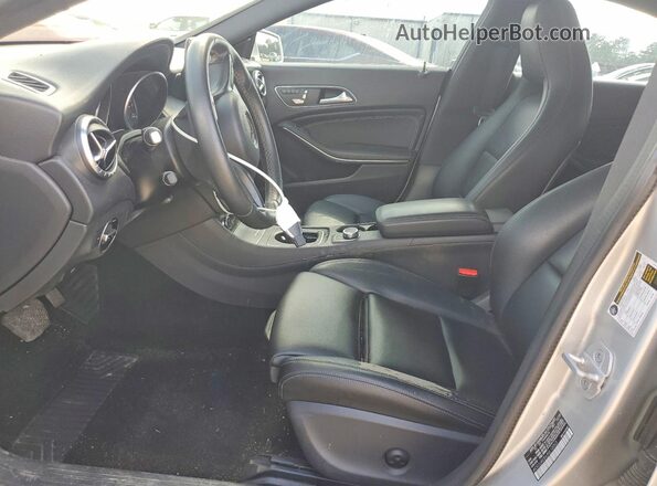 WDDSJ4EB6JN610003 2018 MERCEDES-BENZ CLA-CLASS Silver Սալոնի դիմացի տեսք