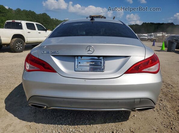 WDDSJ4EB6JN610003 2018 MERCEDES-BENZ CLA-CLASS Silver Հետևի տեսք