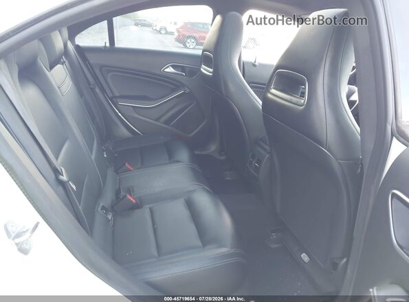 WDDSJ4EB6KN719028 2019 MERCEDES-BENZ CLA 250 White Вид наклейки з VIN-кодом