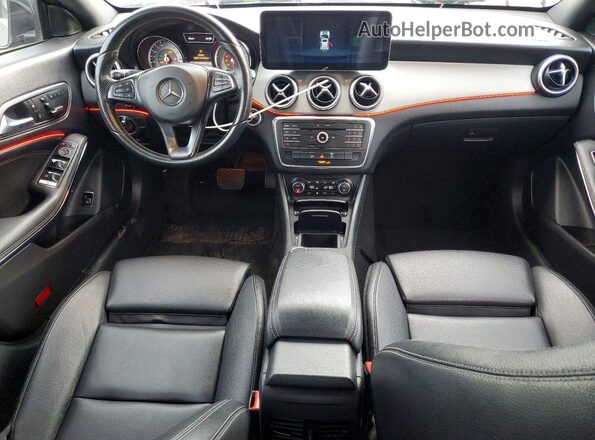 WDDSJ4EB7GN287329 2016 MERCEDES-BENZ CLA-CLASS Black Widok deski rozdzielczej