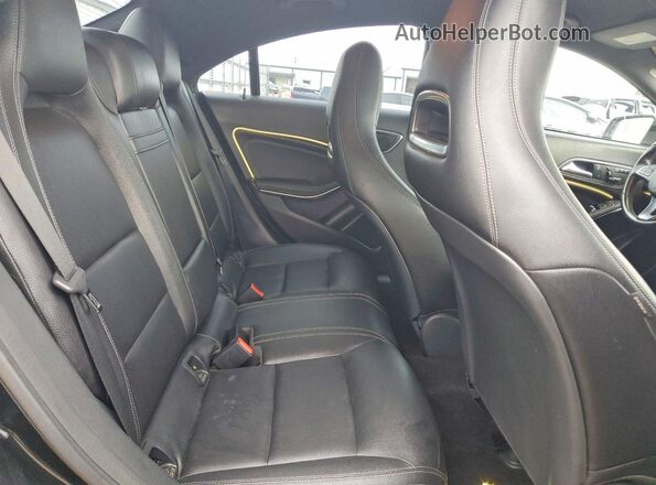 WDDSJ4EB7GN287329 2016 MERCEDES-BENZ CLA-CLASS Black Widok tylnych siedzeń