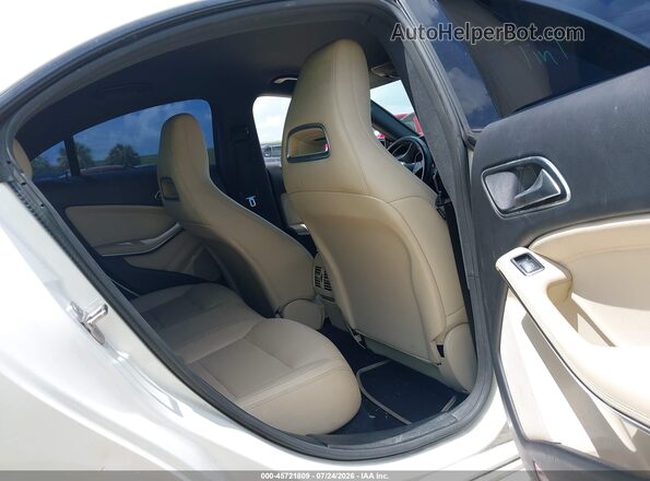 WDDSJ4EB7JN644872 2018 MERCEDES-BENZ CLA 250 White Widok naklejki z numerem VIN