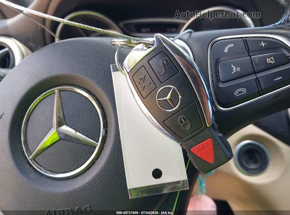 WDDSJ4EB7JN644872 2018 MERCEDES-BENZ CLA 250 White Widok deski rozdzielczej