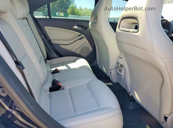 WDDSJ4EB8JN627921 2018 MERCEDES-BENZ CLA-CLASS Blue Вид задніх сидінь