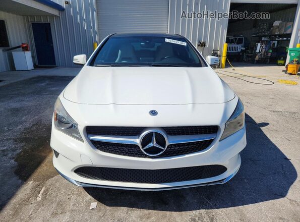WDDSJ4EB8JN680490 2018 MERCEDES-BENZ CLA-CLASS White Դիմացի տեսք