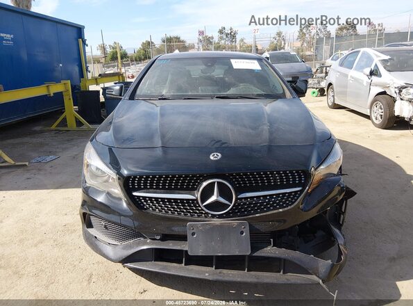 WDDSJ4EB8KN699137 2019 MERCEDES-BENZ CLA 250 Черный Вид панели приборов
