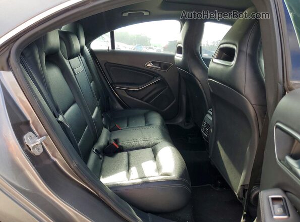 WDDSJ4EB9GN327832 2016 MERCEDES-BENZ CLA-CLASS Gray Вид задніх сидінь