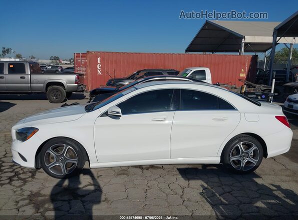 WDDSJ4EB9KN766943 2019 MERCEDES-BENZ CLA 250 White Панорамний вид салону 360°