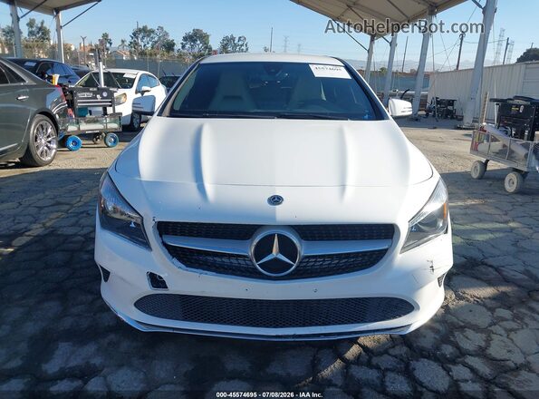 WDDSJ4EB9KN766943 2019 MERCEDES-BENZ CLA 250 White Вид щитка приладів