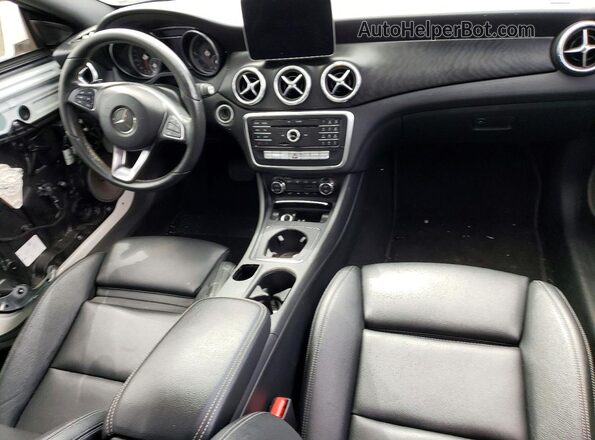 WDDSJ4GB2JN514950 2018 MERCEDES-BENZ CLA-CLASS White წინა პანელის ხედი