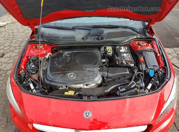 WDDSJ4GB5JN524808 2018 MERCEDES-BENZ CLA-CLASS Red Вид задньої частини салону