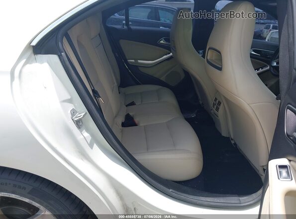 WDDSJ4GB6GN358596 2016 MERCEDES-BENZ CLA 250 White VIN sticker view