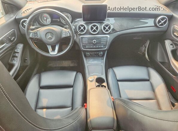 WDDSJ4GB7GN293340 2016 MERCEDES-BENZ CLA-CLASS White Vista del salpicadero