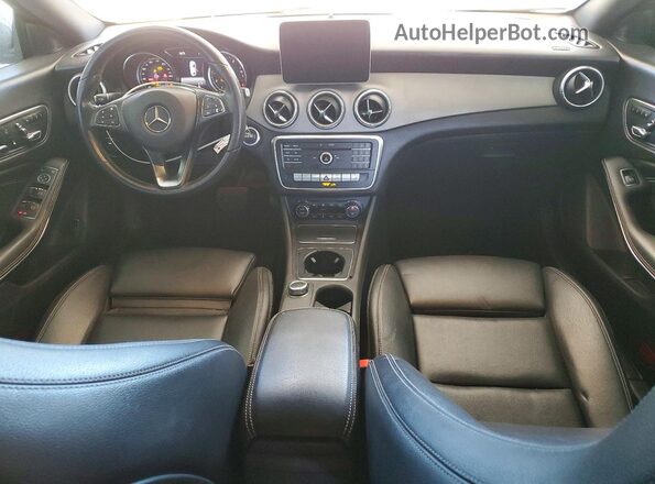 WDDSJ4GB7KN699725 2019 MERCEDES-BENZ CLA-CLASS Black Вид панелі приладів