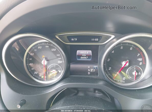 WDDSJ4GB9JN593484 2018 MERCEDES-BENZ CLA 250 White Widok tylnych siedzeń