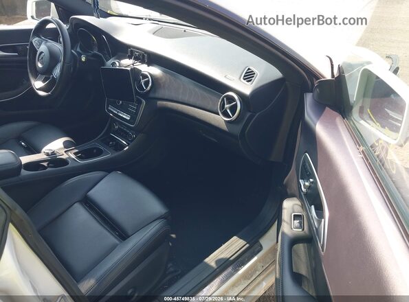 WDDSJ4GB9JN593484 2018 MERCEDES-BENZ CLA 250 White Widok wnętrza z przodu