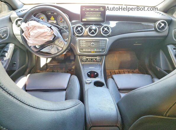 WDDSJ4GBXGN366152 2016 MERCEDES-BENZ CLA-CLASS Black Вид панелі приладів