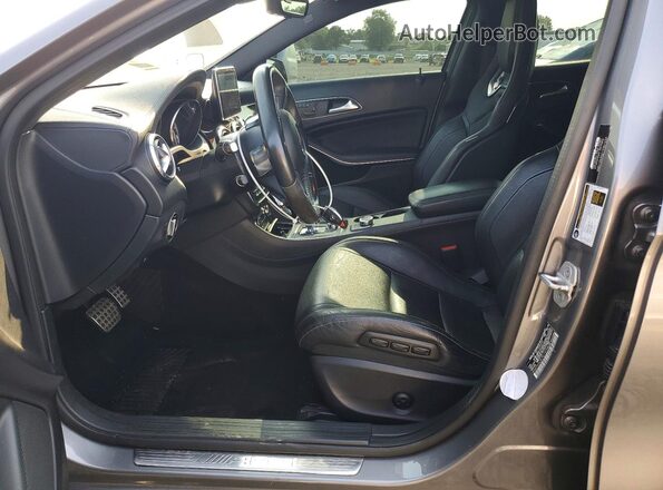 WDDTG5CB7GJ197682 2016 MERCEDES-BENZ GLA Gray Вид салону спереду