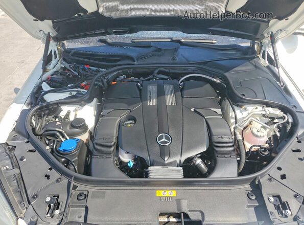 WDDUG7DB3KA476831 2019 MERCEDES-BENZ S White Rear interior view