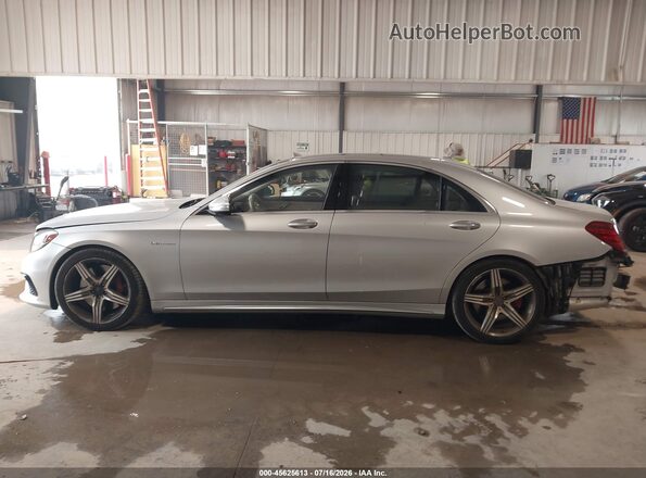 WDDUG7JB0GA205494 2016 MERCEDES-BENZ AMG S 63 Silver Widok wnętrza 360 stopni