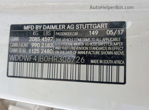 WDDWF4JB0HR306726 2017 MERCEDES-BENZ C White Widok komory silnika