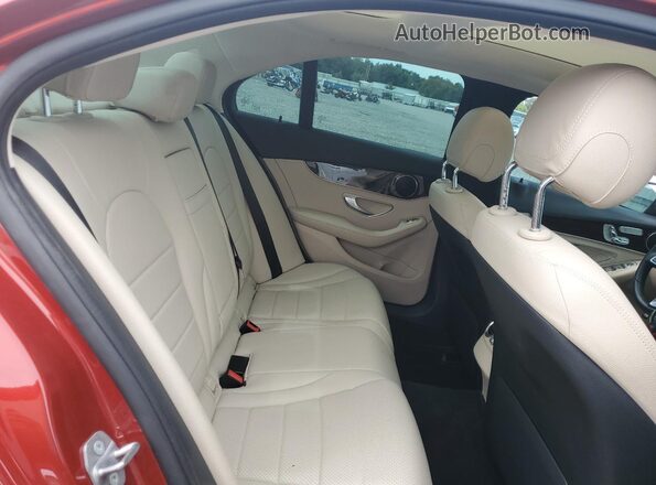 WDDWF4JB0JR407352 2018 MERCEDES-BENZ C Red უკანა სავარძლების ხედი