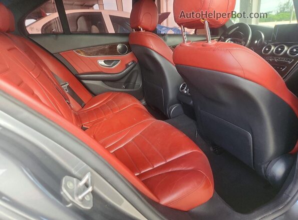 WDDWF4JB2JR398637 2018 MERCEDES-BENZ C Gray Հետևի նստատեղերի տեսք