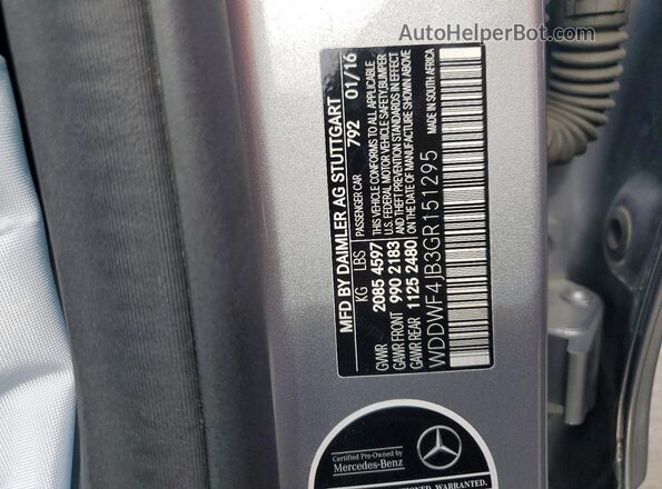 WDDWF4JB3GR151295 2016 MERCEDES-BENZ C Gray Вид підкапотного простору