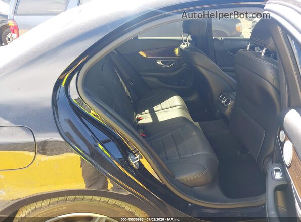 WDDWF4JB4JR409749 2018 MERCEDES-BENZ C-CLASS Black VIN კოდის სტიკერის ხედი