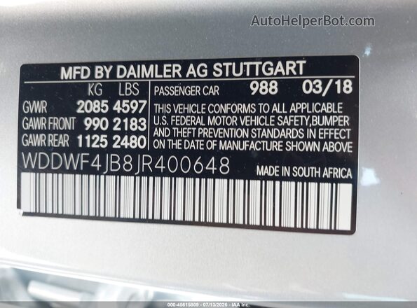 WDDWF4JB8JR400648 2018 MERCEDES-BENZ C-CLASS Light Blue Vista del compartimento del motor