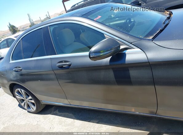 WDDWF4JB9JR410489 2018 MERCEDES-BENZ C-CLASS Black Widok wnętrza z tyłu