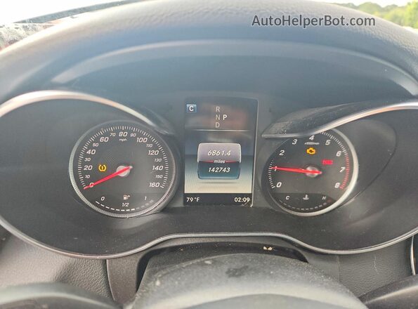 WDDWF4KB1JR409464 2018 MERCEDES-BENZ C White Вид щитка приладів