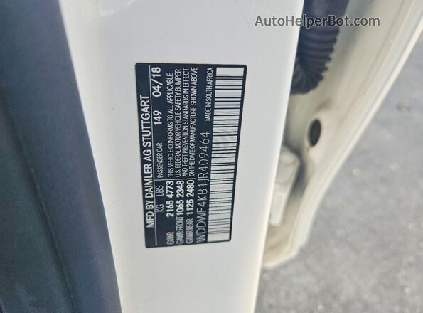 WDDWF4KB1JR409464 2018 MERCEDES-BENZ C White Вид підкапотного простору