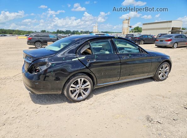 WDDWF4KB4JR321556 2018 MERCEDES-BENZ C Black Tył prawy