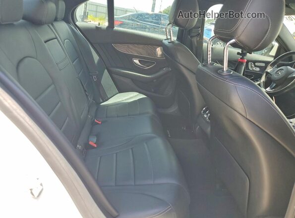 WDDWF4KBXGR130345 2016 MERCEDES-BENZ C White Vista de los asientos traseros