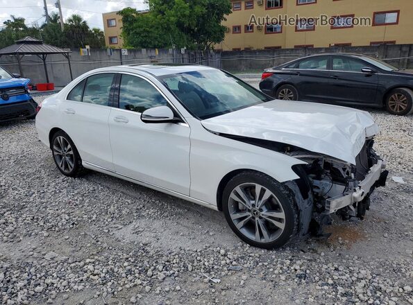 WDDWF8DB2LR539423 2020 MERCEDES-BENZ C Белый Передняя правая четверть