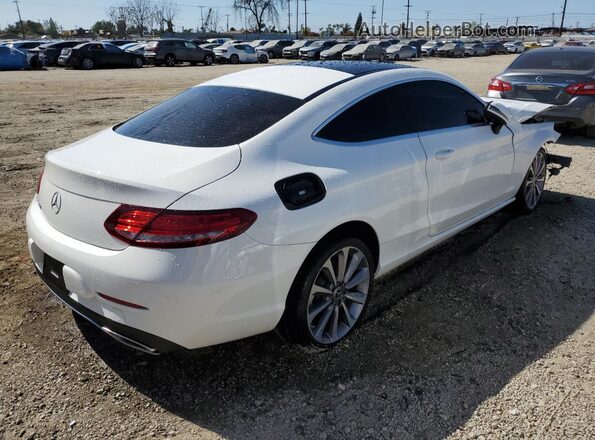 WDDWJ4JB2JF624045 2018 MERCEDES-BENZ C White Trasero derecho
