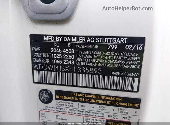 WDDWJ4JBXHF335893 2017 MERCEDES-BENZ C-CLASS White Widok komory silnika
