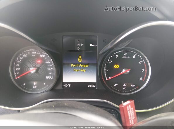 WDDWJ4JBXHF335893 2017 MERCEDES-BENZ C-CLASS White Widok tylnych siedzeń