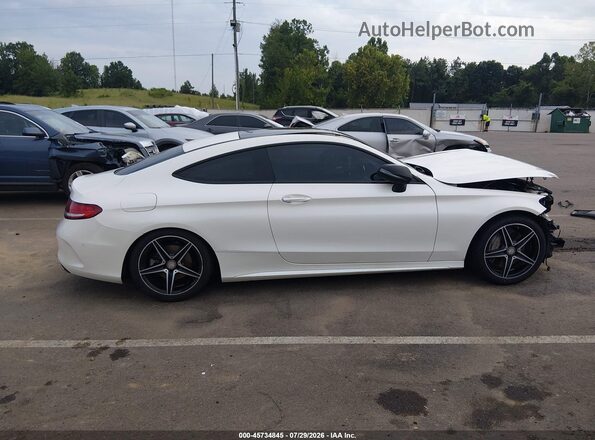 WDDWJ4JBXHF335893 2017 MERCEDES-BENZ C-CLASS White Widok wnętrza 360 stopni