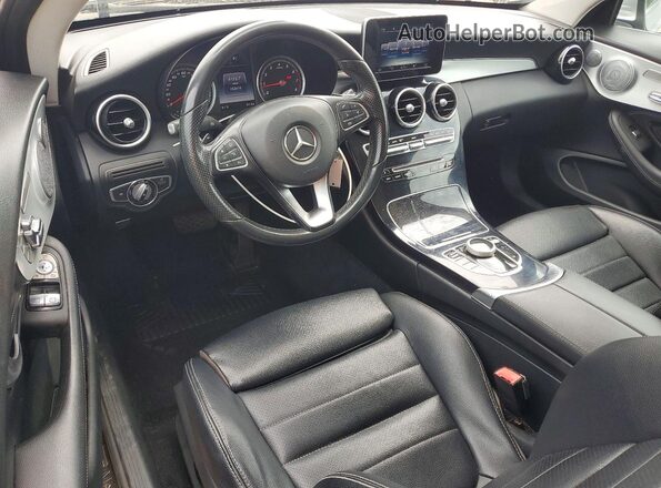 WDDWJ4KB4HF340828 2017 MERCEDES-BENZ C Серебряный Вид панели приборов