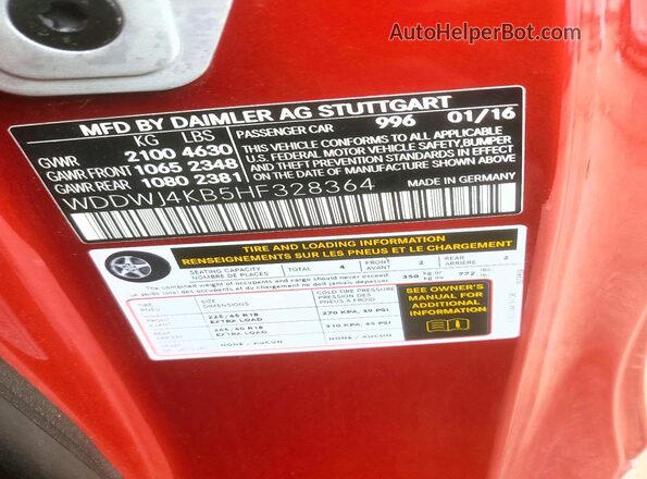 WDDWJ4KB5HF328364 2017 MERCEDES-BENZ C Red ძრავის განყოფილების ხედი