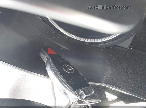 WDDWJ4KB5HF438573 2017 MERCEDES-BENZ C-CLASS Dark Blue Dashboard view