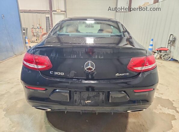 WDDWJ4KBXJF645126 2018 MERCEDES-BENZ C Black უკანა ხედი