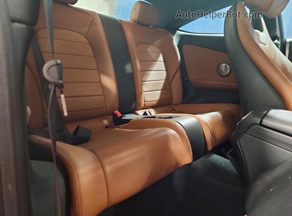 WDDWJ4KBXJF645126 2018 MERCEDES-BENZ C Black უკანა სავარძლების ხედი