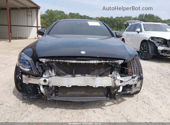 WDDWJ6EB7HF517721 2017 MERCEDES-BENZ AMG C 43 Black Widok z przodu