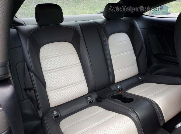 WDDWJ8GB0JF709271 2018 MERCEDES-BENZ C Gray უკანა სავარძლების ხედი